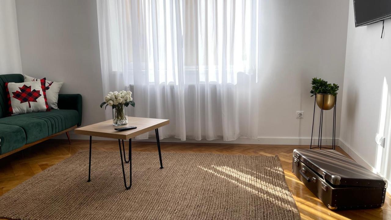 בראשוב Maple Lodge מראה חיצוני תמונה